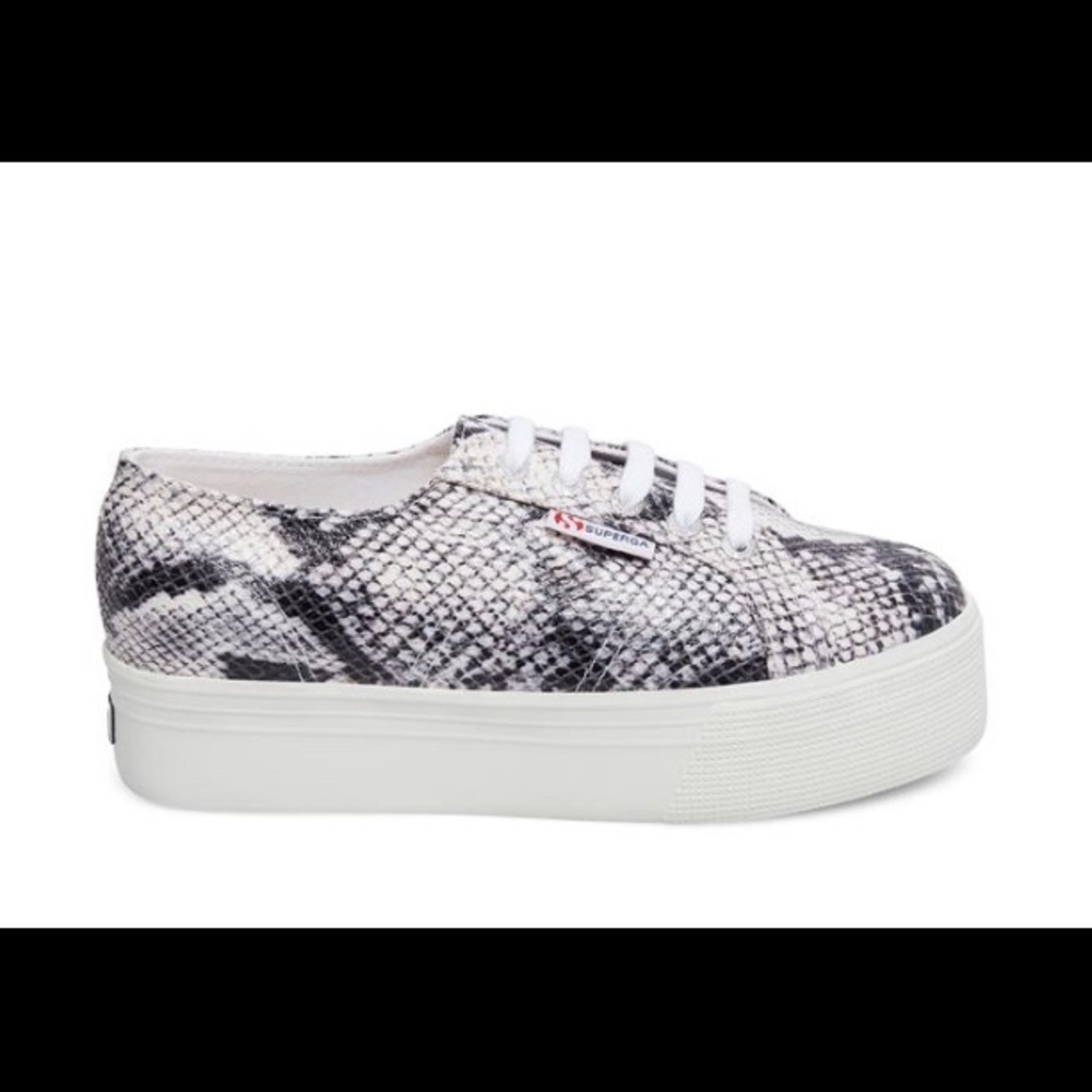 Platform Snakeskin Supergas // SIZE: 41/9.5